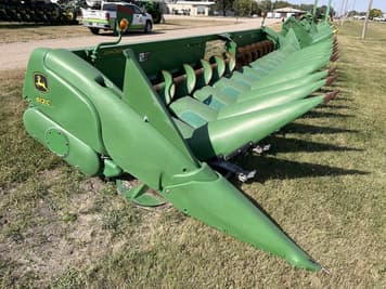 Main image John Deere 612C
