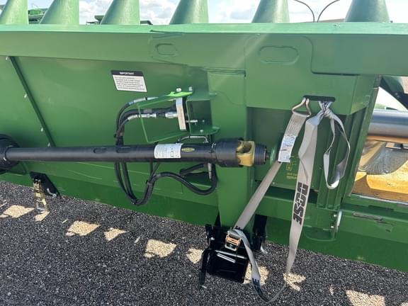 Image of John Deere 612C equipment image 4