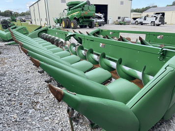 Main image John Deere 612C