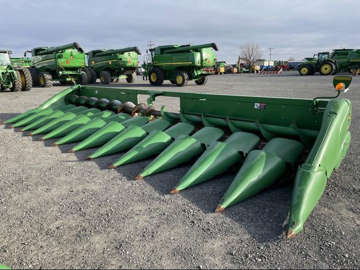 Main image John Deere 612C