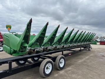 Main image John Deere 612C