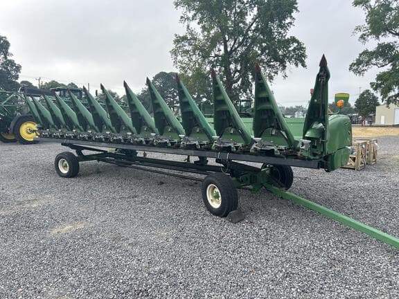 Image of John Deere 612C equipment image 4