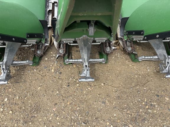 Image of John Deere 612C equipment image 4