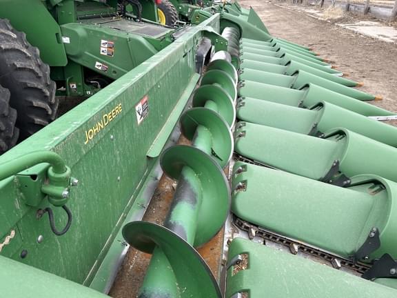 Image of John Deere 612C equipment image 3