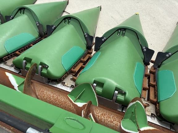 Image of John Deere 612FC equipment image 3