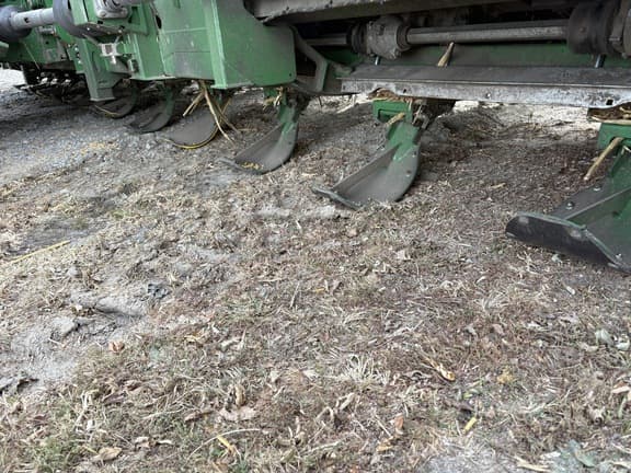 Image of John Deere 612FC Image 1