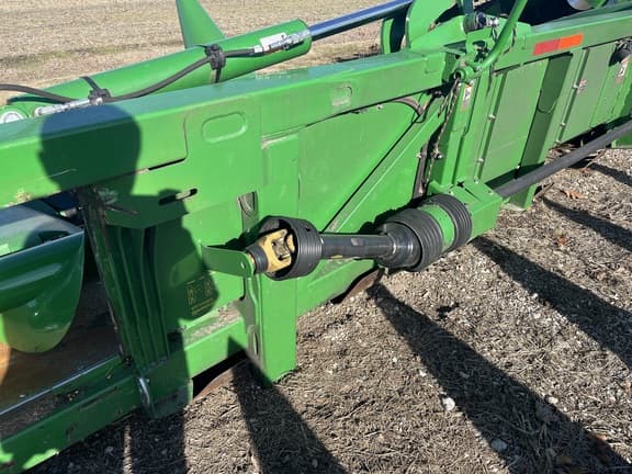 Image of John Deere 612FC equipment image 4