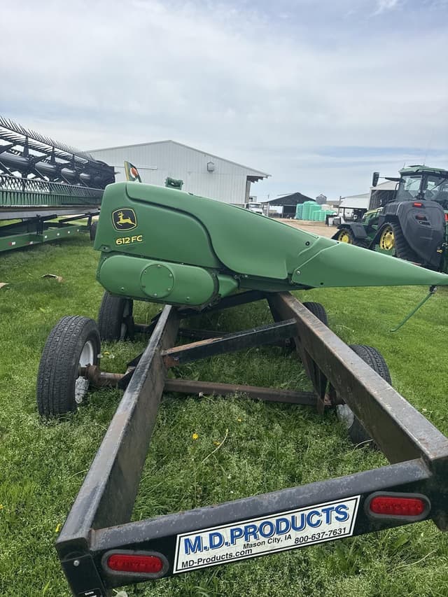 Image of John Deere 612FC equipment image 4