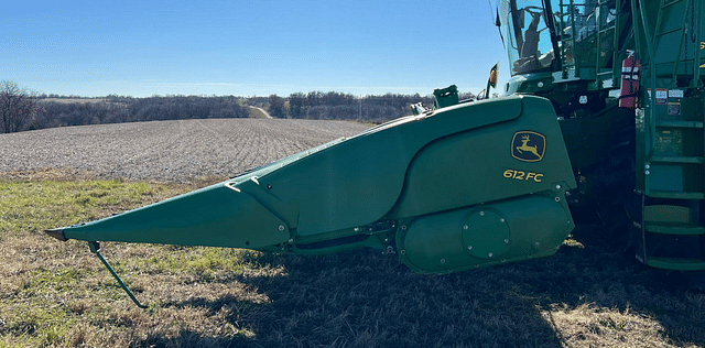 Image of John Deere 612FC equipment image 2