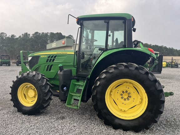 2017 John Deere 6130M Equipment Image0