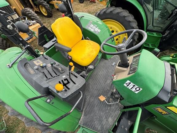 Image of John Deere 6130M equipment image 4