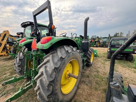 Image of John Deere 6130M equipment image 2