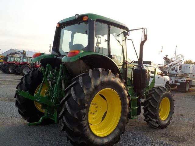 Image of John Deere 6130M equipment image 2