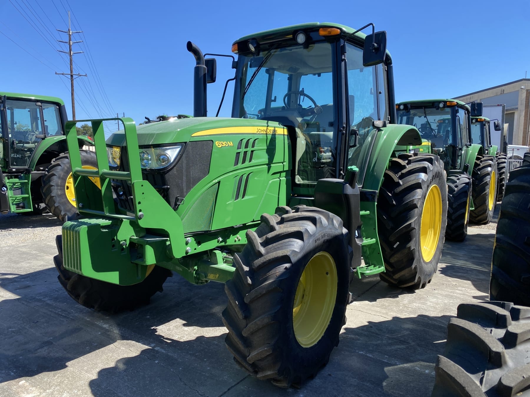2017 John Deere 6130M Equipment Image0