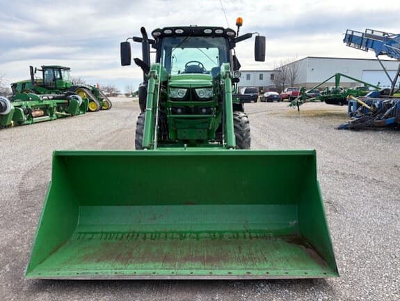 Image of John Deere 6130R equipment image 3