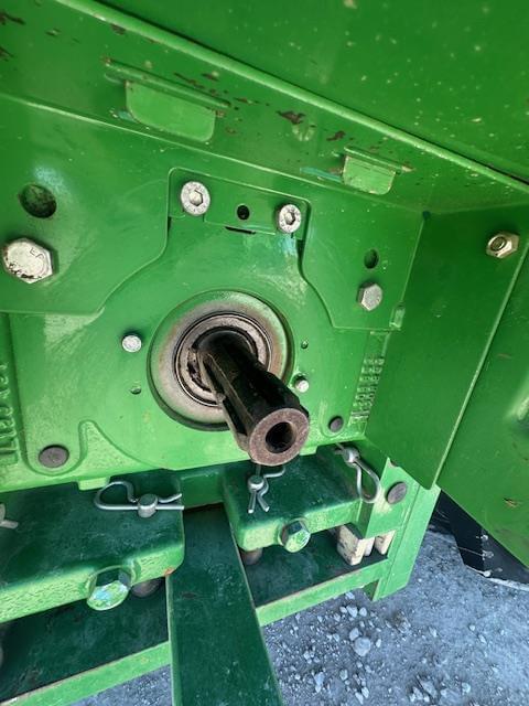 Image of John Deere 6130R equipment image 4