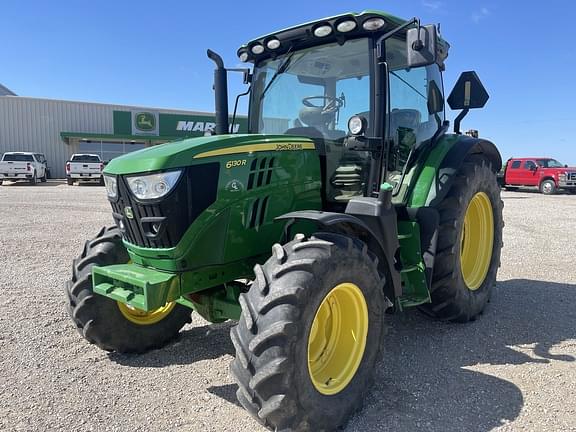 Image of John Deere 6130R equipment image 1