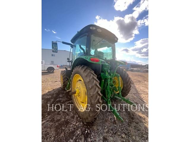 Image of John Deere 6130R equipment image 4