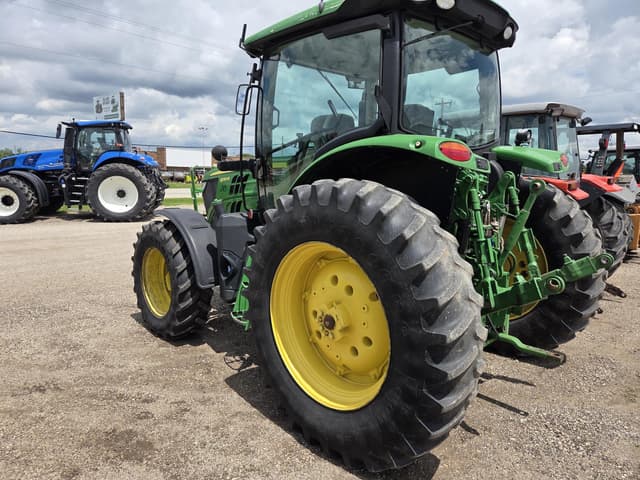 Image of John Deere 6130R equipment image 4