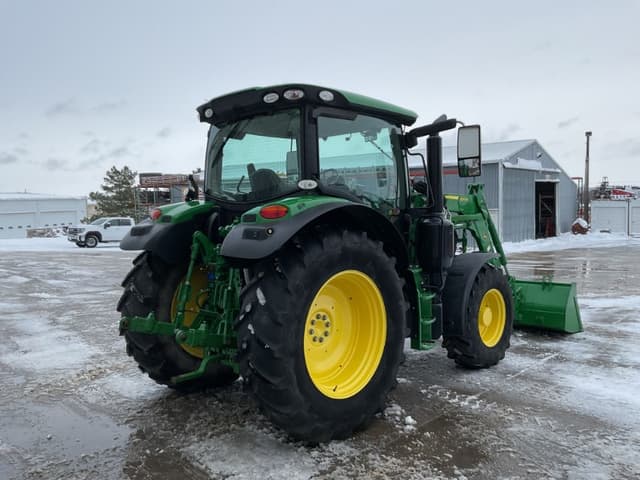 Image of John Deere 6130R equipment image 4