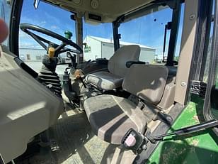 Main image John Deere 6135E 16