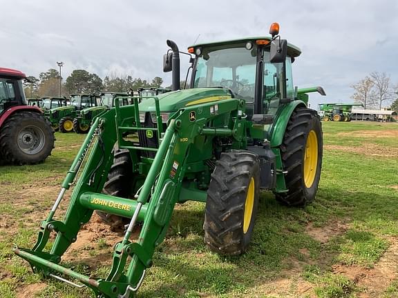 Image of John Deere 6135E equipment image 2