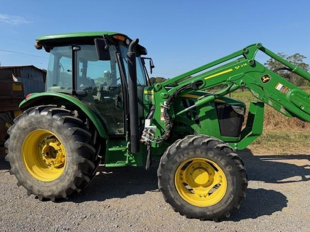 Image of John Deere 6135E Primary image
