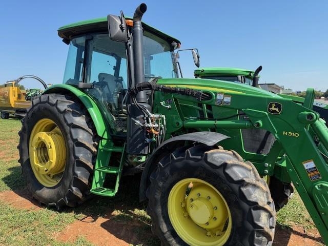 Image of John Deere 6135E equipment image 3