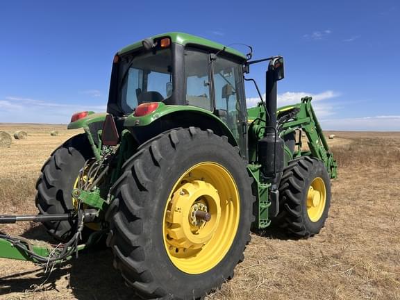 Image of John Deere 6145M equipment image 3