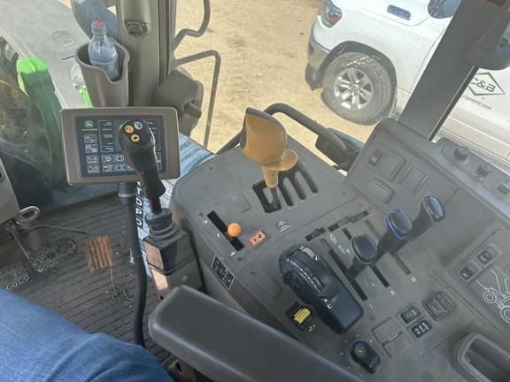 Image of John Deere 6145M equipment image 2