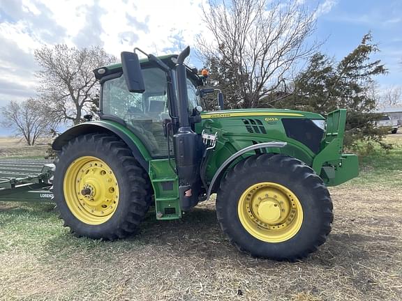 Image of John Deere 6145R equipment image 4