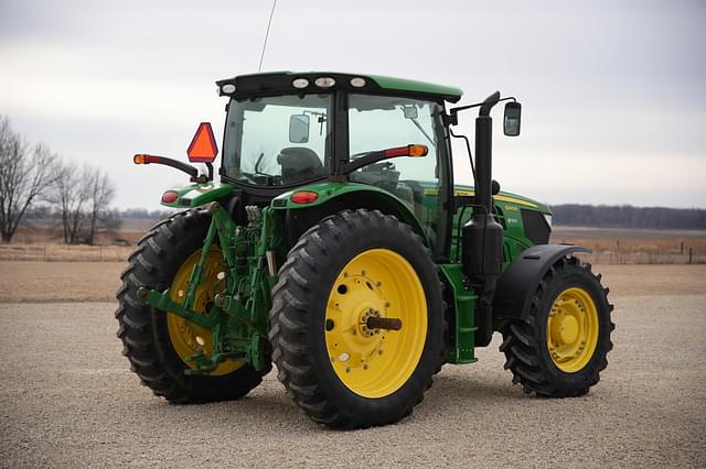 Image of John Deere 6145R equipment image 4