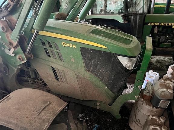 Image of John Deere 6145R equipment image 4