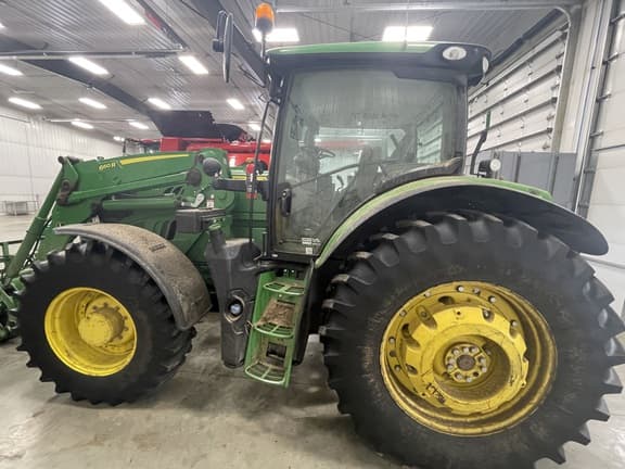 Image of John Deere 6145R equipment image 4