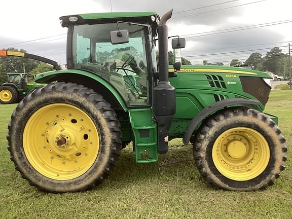 Image of John Deere 6145R equipment image 4