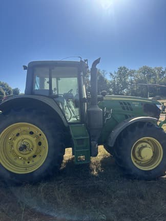 Image of John Deere 6155M equipment image 4