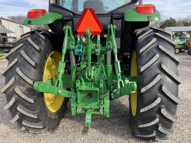 Image of John Deere 6155M equipment image 3