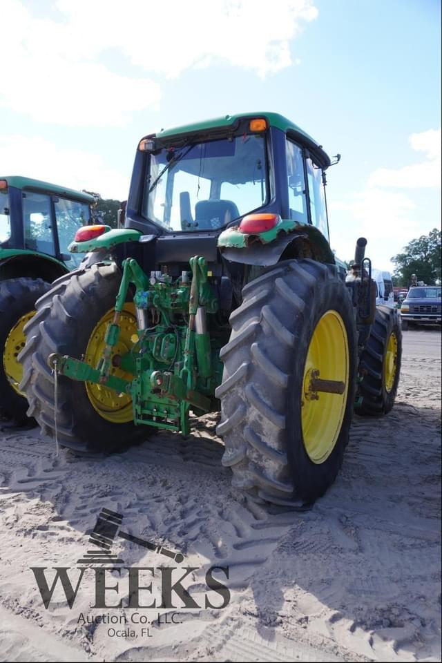 Image of John Deere 6155M equipment image 2
