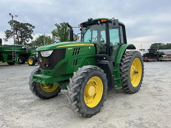 Image of John Deere 6155M equipment image 1