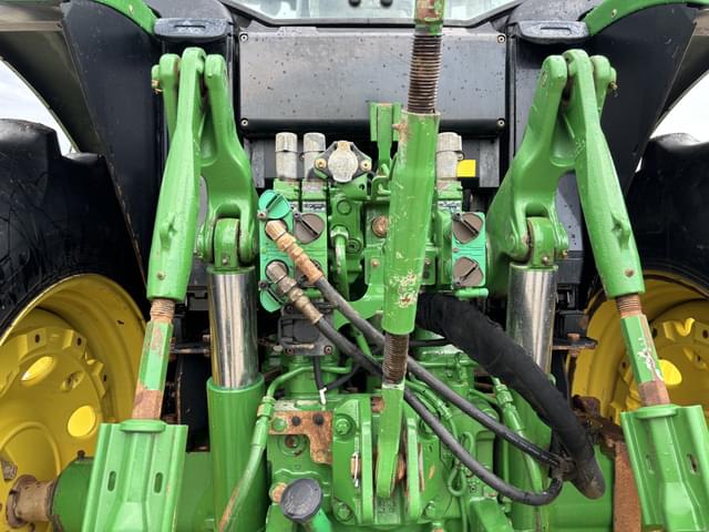 Image of John Deere 6155M equipment image 4