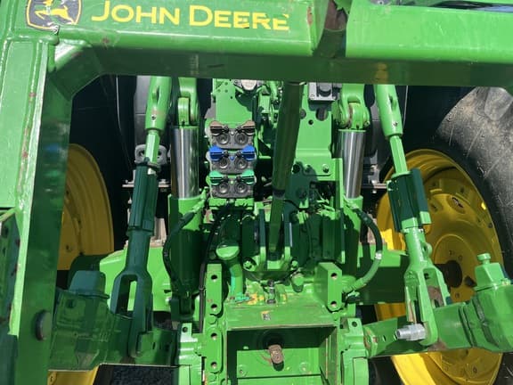 Image of John Deere 6155R equipment image 3