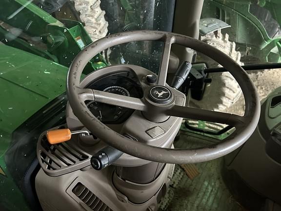 Image of John Deere 6155R equipment image 1