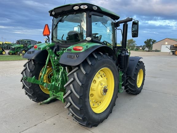 Image of John Deere 6155R equipment image 4