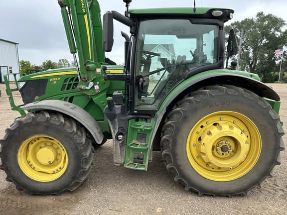 Image of John Deere 6155R equipment image 1