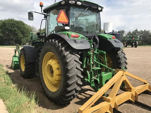 Image of John Deere 6155R equipment image 4