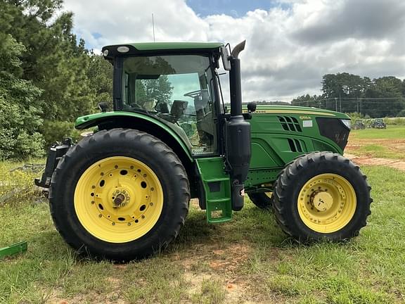 Image of John Deere 6155R equipment image 3