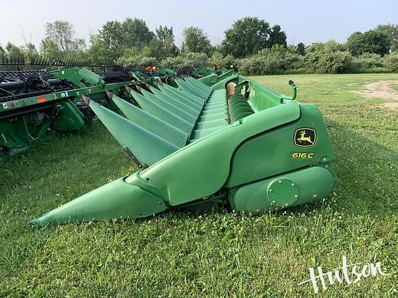 Image of John Deere 616C equipment image 3
