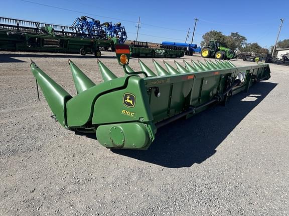 Image of John Deere 616C equipment image 2