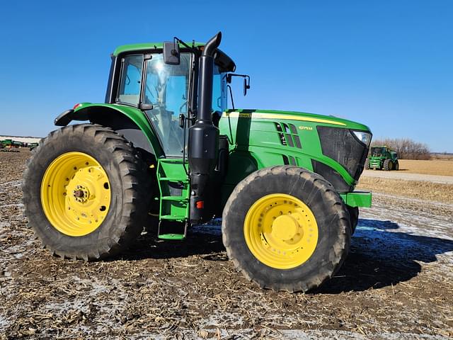 Image of John Deere 6175M equipment image 3