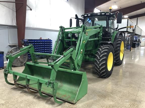 Image of John Deere 6175R equipment image 1